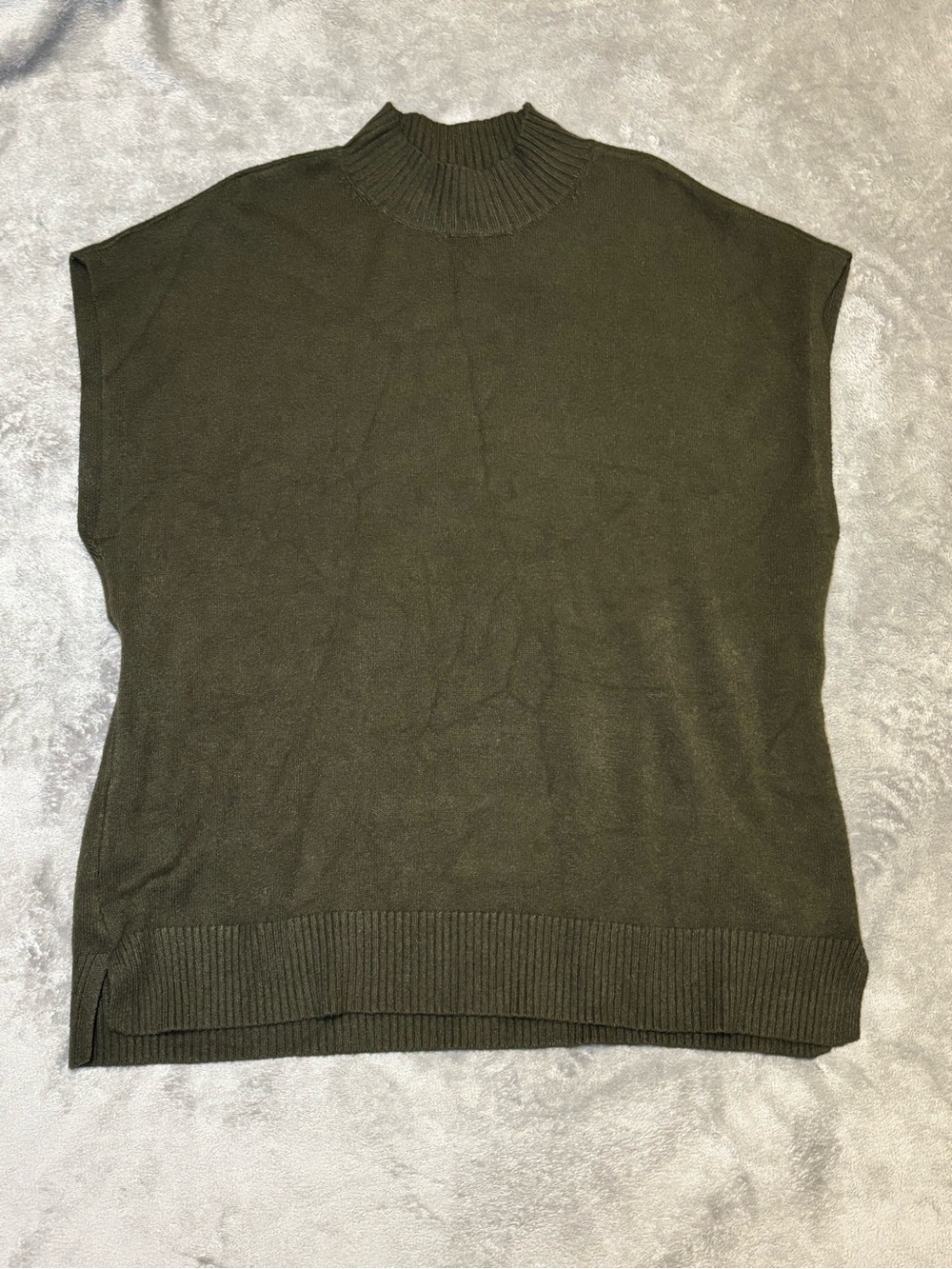 Cyrus Knits Olive Green Sleeveless Mock Neck Sweater XL